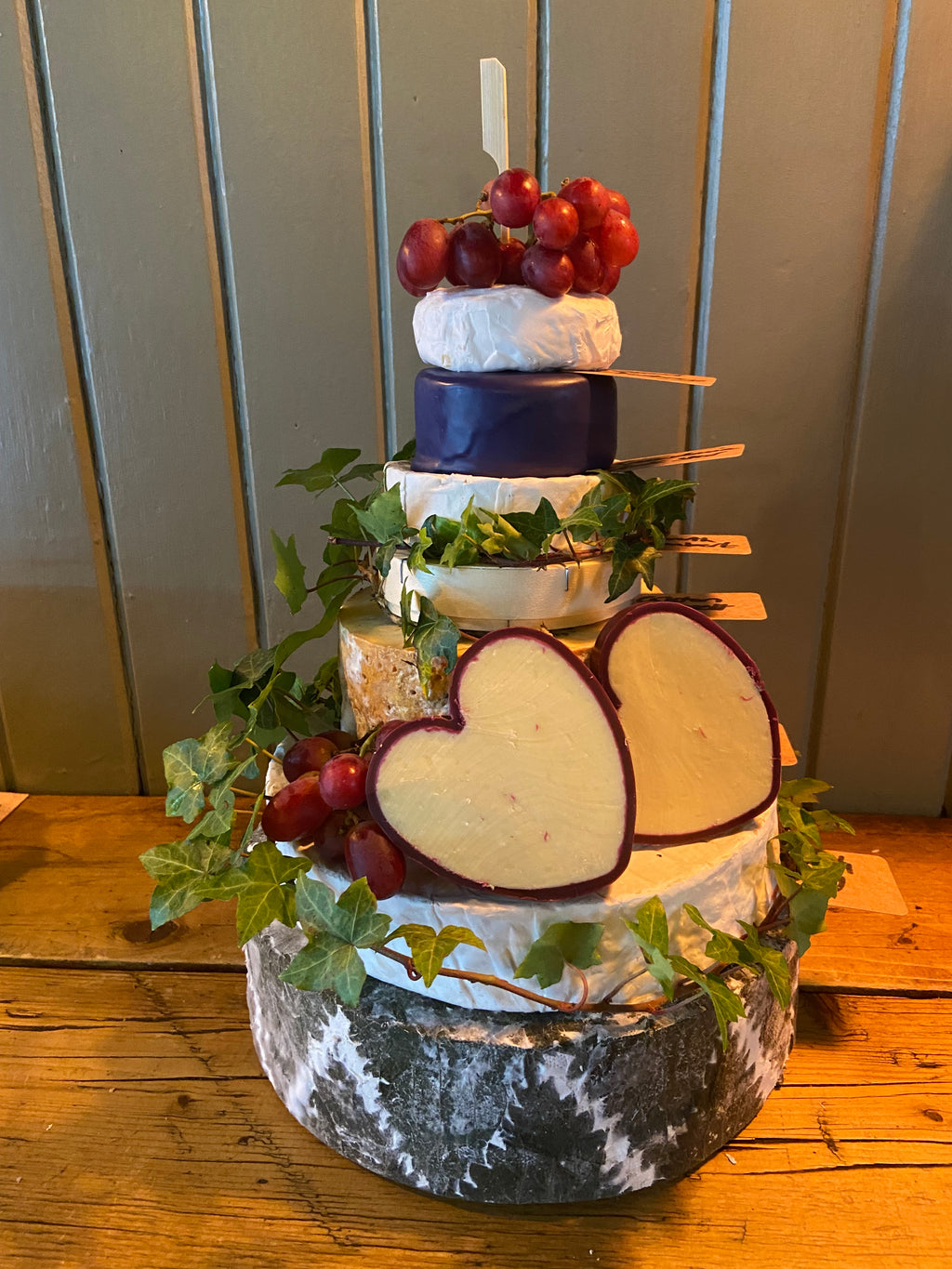 Large Wedding Cheese Cake