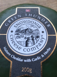 Snowdonia Green Thunder mature cheddar with Garlic and Herbs £4.60